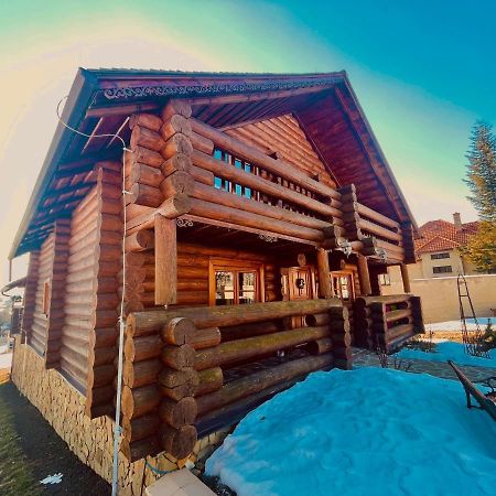 Trinity Log Cabin Wellness Resort Štrba Eksteriør bilde