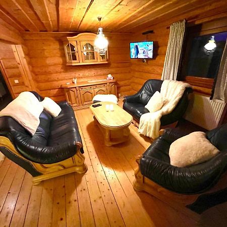 Trinity Log Cabin Wellness Resort Štrba Eksteriør bilde