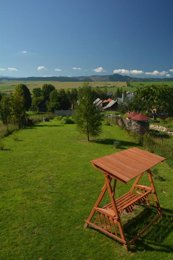 Trinity Log Cabin Wellness Resort Štrba Eksteriør bilde