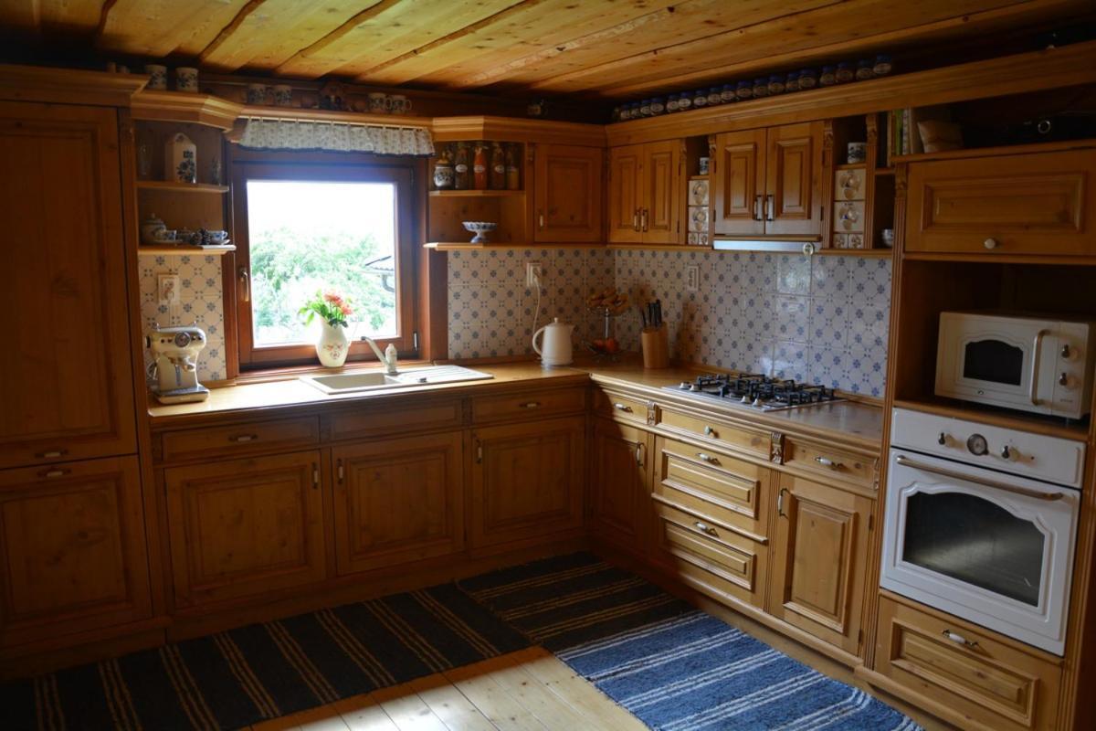 Trinity Log Cabin Wellness Resort Štrba Eksteriør bilde