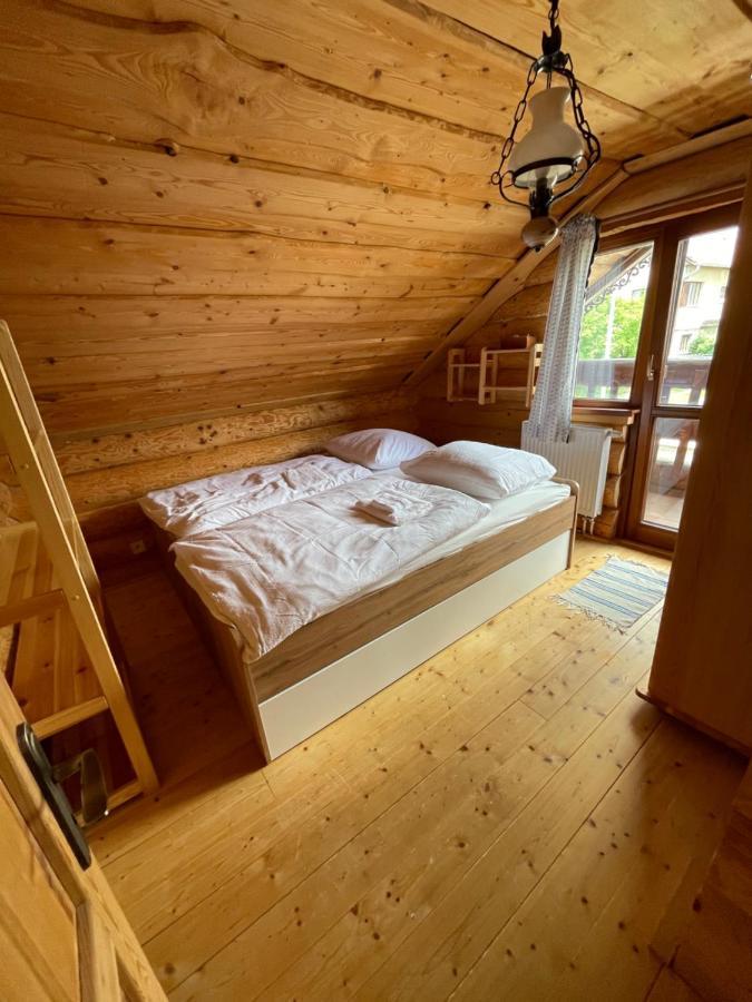 Trinity Log Cabin Wellness Resort Štrba Eksteriør bilde