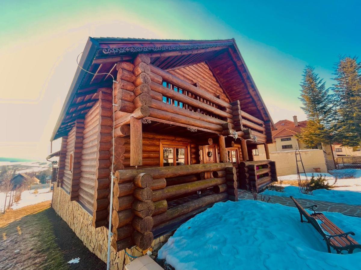 Trinity Log Cabin Wellness Resort Štrba Eksteriør bilde